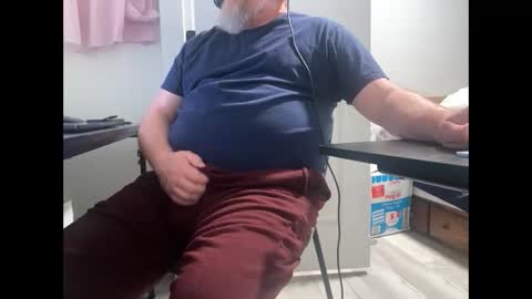 Allergictolove online show from 03/11/26, 11:11