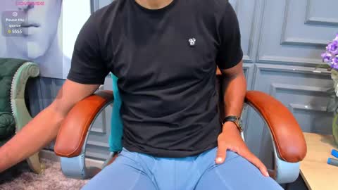 Snapshot of allessandrosantos chatting on 02/09/25, 11:15 Help me reach 100 likes online show from 02/09/25, 11:15