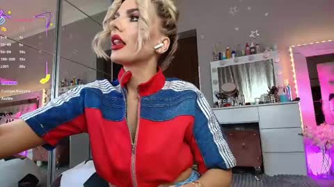 onlyfansallesya23 online show from 05/25/26, 07:09