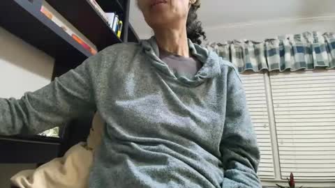 wishlist on bio online show from 11/13/25, 11:03