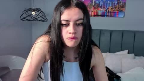 Snapshot of alli_cooper chatting on 05/06/26, 11:26 Ali online show from 05/06/26, 11:26
