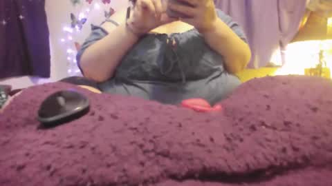 Snapshot of alli_kat78 chatting on 01/02/25, 09:00 Alli Kat online show from 01/02/25, 09:00