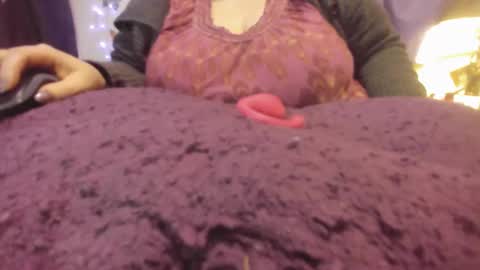 Snapshot of alli_kat78 chatting on 01/27/25, 07:03 Alli Kat online show from 01/27/25, 07:03