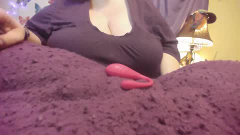 Snapshot of alli_kat78 chatting on 02/02/25, 09:08 Alli Kat online show from 02/02/25, 09:08