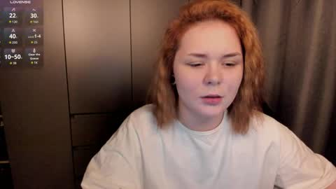 Snapshot of alli_zi chatting on 04/24/26, 07:16 Blair online show from 04/24/26, 07:16