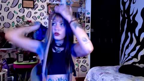 Snapshot of allice_rousse_ chatting on 09/29/25, 10:36 allice_rousse_ online show from 09/29/25, 10:36