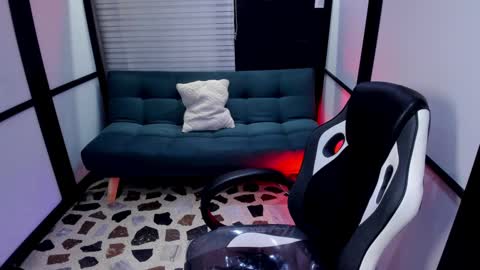 Allice online show from 09/25/25, 04:05