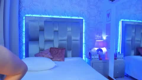 AlliceWinter online show from 11/06/25, 11:55