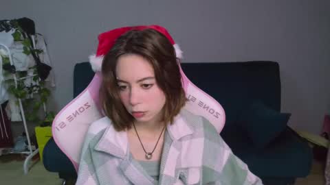 alice online show from 12/26/24, 12:03