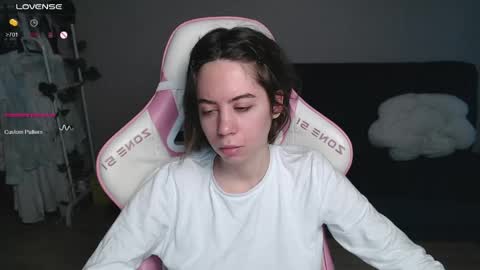 alice online show from 04/01/26, 12:33