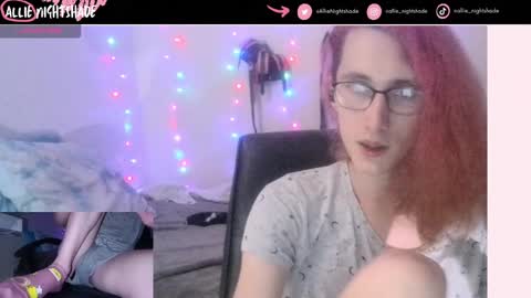 Snapshot of allieb97 chatting on 12/27/24, 09:43 Allie Nightshade online show from 12/27/24, 09:43