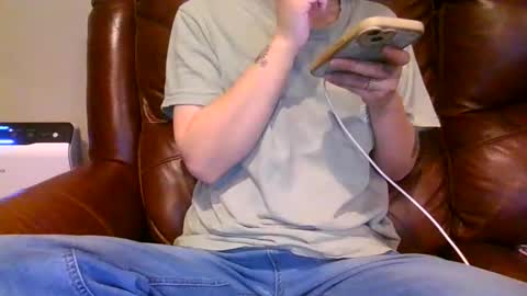 alliebearx online show from 03/17/26, 03:11