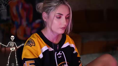 Allie online show from 10/23/25, 11:20