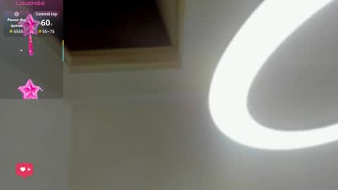 Snapshot of allijadid chatting on 09/13/25, 10:15    online show from 09/13/25, 10:15