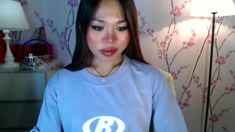 Snapshot of allirah20x chatting on 02/07/25, 10:52 Allirah online show from 02/07/25, 10:52