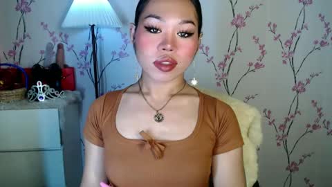 Snapshot of allirah20x chatting on 02/22/25, 07:25 Allirah online show from 02/22/25, 07:25