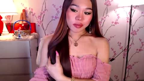 Snapshot of allirah20x chatting on 03/12/25, 11:44 Allirah online show from 03/12/25, 11:44