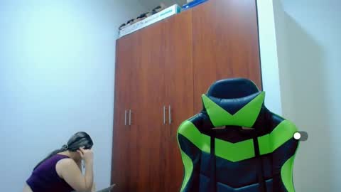  Alisson online show from 12/12/24, 04:59