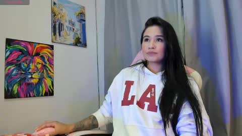Snapshot of allison_love chatting on 05/23/26, 01:33 allison online show from 05/23/26, 01:33