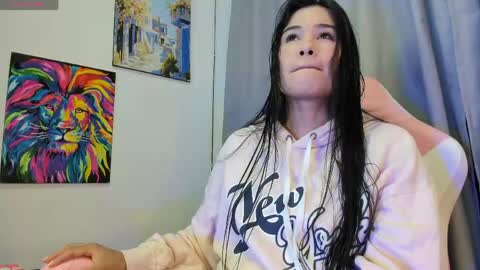 Snapshot of allison_love chatting on 05/24/26, 01:10 allison online show from 05/24/26, 01:10