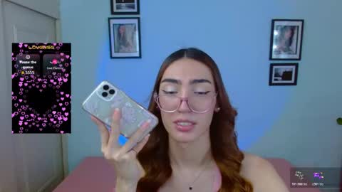 Snapshot of allisonblossom chatting on 11/01/25, 07:27 online show from 11/01/25, 07:27