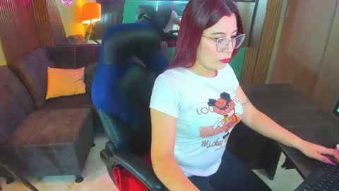 ALLISON online show from 10/17/25, 04:26
