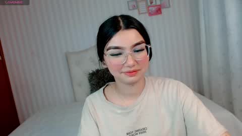 Allisons Room online show from 02/05/25, 03:13