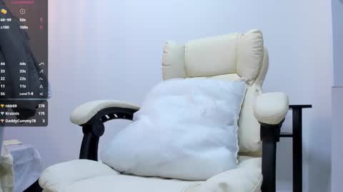 Alli  online show from 02/15/25, 02:37