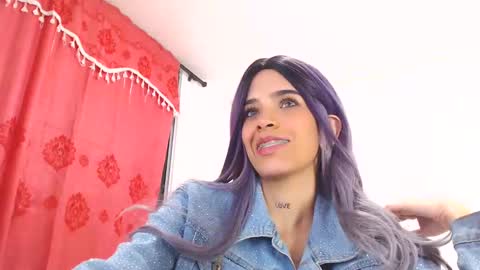 Salome  online show from 02/17/25, 06:09