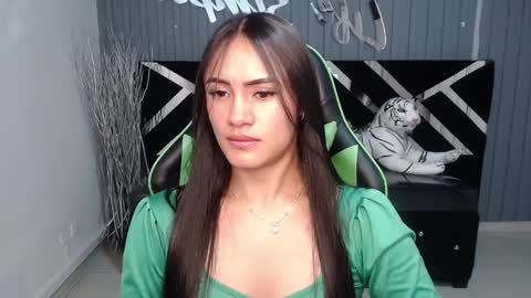 Snapshot of allisson_a chatting on 01/30/25, 03:22 Allisson online show from 01/30/25, 03:22