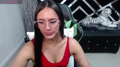 Snapshot of allisson_a chatting on 02/22/25, 07:12 Allisson online show from 02/22/25, 07:12