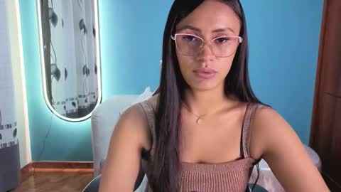 Snapshot of allisson_a chatting on 09/27/25, 03:22 Allisson online show from 09/27/25, 03:22