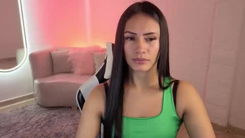 Snapshot of allisson_a chatting on 11/13/25, 03:27 Allisson online show from 11/13/25, 03:27