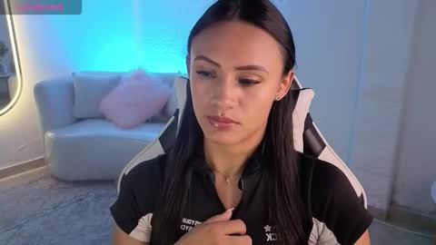 Allisson online show from 03/19/26, 03:32