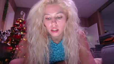 allissonhotbb online show from 12/08/24, 06:39