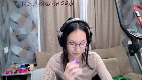 Snapshot of alllinaeve chatting on 09/24/25, 09:51 Alina online show from 09/24/25, 09:51