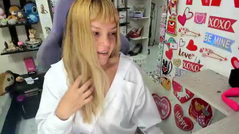 Snapshot of allsson_miller chatting on 08/05/26, 10:29 allsson_miller online show from 08/05/26, 10:29