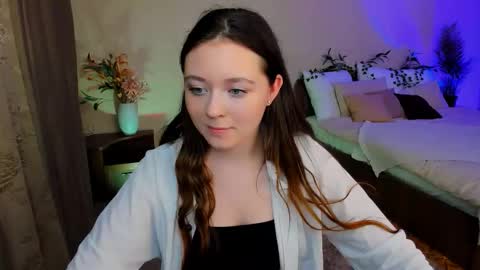 alluringeyess online show from 09/08/25, 03:22