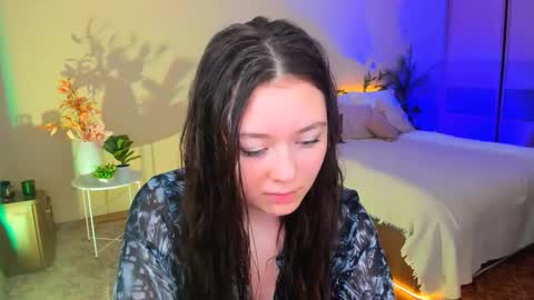 alluringeyess online show from 11/29/25, 09:23