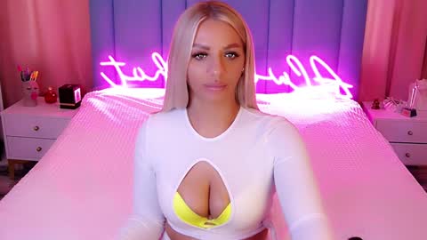 AlwaysHot online show from 12/13/24, 06:31