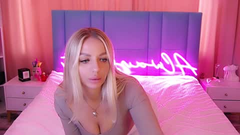 AlwaysHot online show from 01/18/25, 06:34