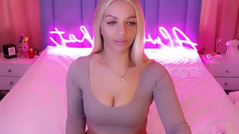 AlwaysHot online show from 01/27/25, 02:53