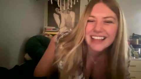 allyanalangel online show from 01/08/25, 04:55