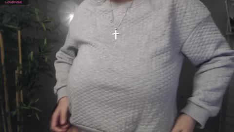         online show from 12/26/24, 01:29