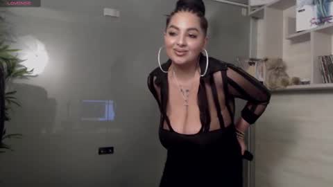         online show from 03/05/25, 09:15