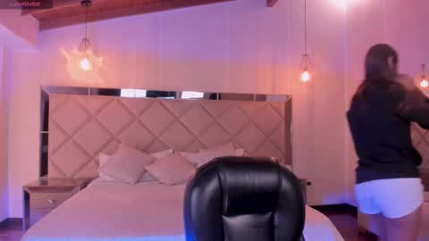 Alisson online show from 09/22/25, 10:17