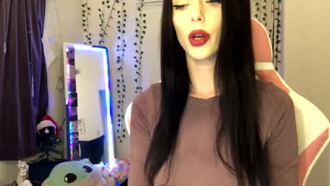 Ally Girl In Her Ally World online show from 12/05/24, 07:27