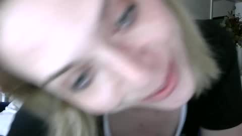 Ally Girl In Her Ally World online show from 06/21/26, 03:25