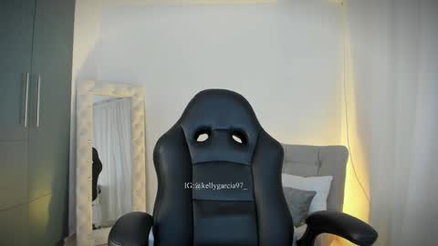 Kelly  online show from 02/13/26, 12:56