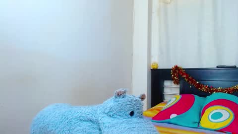 Snapshot of allyson_collins_ chatting on 02/27/25, 04:52 Allyson collins online show from 02/27/25, 04:52